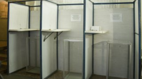 Избирательные кабинки в Ильичевске.
