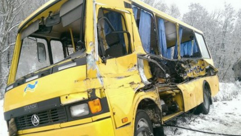 Кількість постраждалих у ДТП зі шкільним автобусом збільшилася до 15