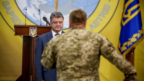 Там, де було жарко, завжди були воїни-розвідники - Президент привітав розвідників з професійним святом