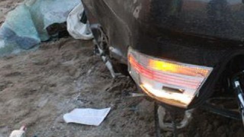 В результате ДТП водитель вылетел из машины и скончался на месте от полученных травм.