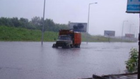 Вода в Ивано-Франковске и области продолжает прибывать.