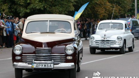 Янукович и Медведев завершили автопробег