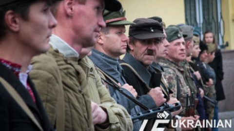 Во Львове 1,5 тыс. человек провели Марш славы УПА