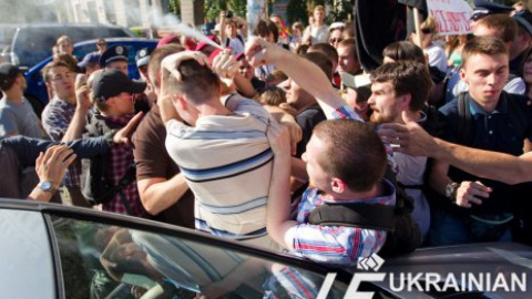 Под Могилянкой студенты подрались со свободовцами