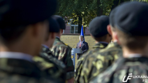 1 вересня: Порошенко і Яценюк відвідали урочисті лінійки в київських школах