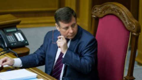 Предложения повторно поставить на голосование рассмотрение законопроекта не было.