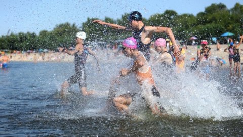 У Запоріжжі спортсмени боролися за звання чемпіона України з триатлону