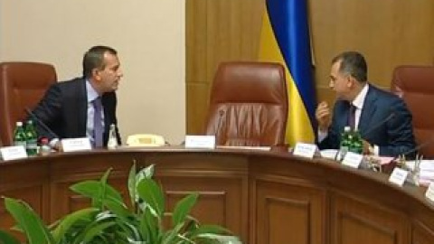Колесников пригрозил Клюеву компроматом.