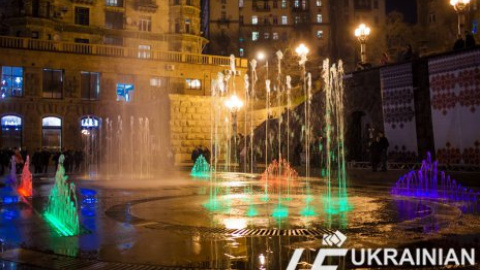Открытие светомузыкального фонтана в Киеве