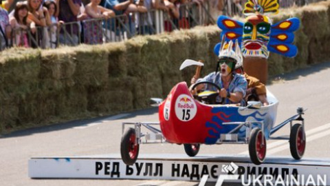 В Киеве прошло Red Bull Ралли на тарантасах