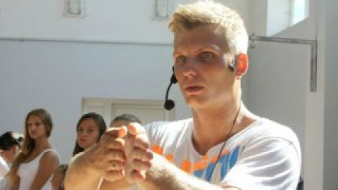 Алексей Калачев – профессиональный танцор и хореограф-постановщик.