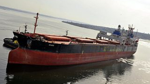 "Preventer" успешно загрузился у причала "НИБУЛОНа" и прошел БДЛК