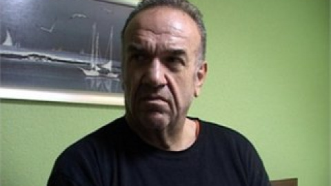 По данным милиции, никакого отношения к горадминистрации мужчина не имел.