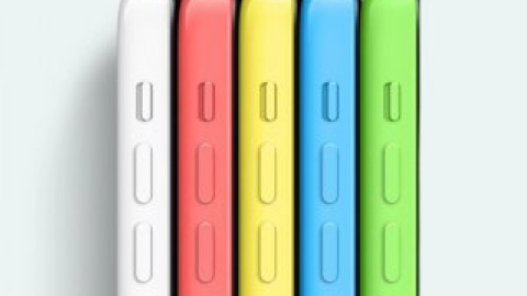 Более дешевый iPhone 5C будет поставляться в корпусах пяти цветов. Фото: Apple