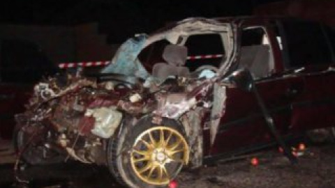В результате ДТП погиб водитель и пассажир авто.