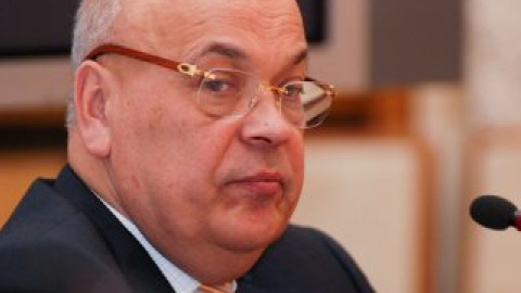 Москаль возмущен фальсификациями.