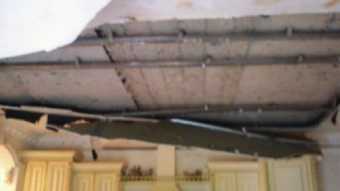 Взрыв нанес ущерб всей квартире.