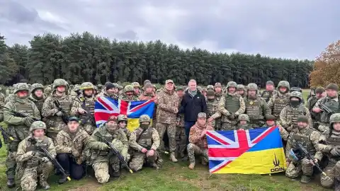 Валерий Залужный на британском полигоне