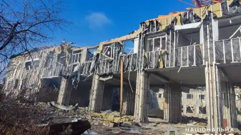 Последствия обстрелов в Донецкой области. Фото: Нацполиция