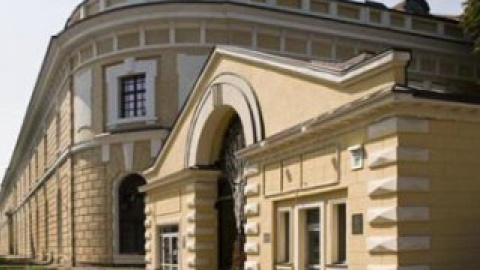 "Художественный арсенал" достроят с размахом.