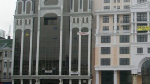 Бизнес-центр "Ольвия" находится в центре города. Фото пользователя Artemco с ЖЖ