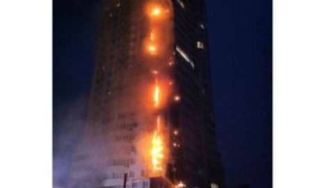 В Киеве на Шулявке горел 25-этажный жилой дом