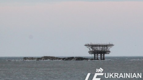 Демонтаж оккупантами буровой вышки в Херсонской области