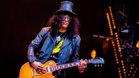 Слеш (Guns N' Roses). Фото: Depositphotos