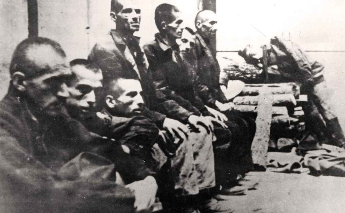 Бранці концтабору