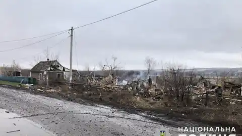 Последствия обстрелов в Донецкой области. Иллюстративное фото: Нацполиция