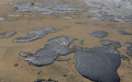 Oil spilling, coast polluted after tanker accident in Kerch Strait