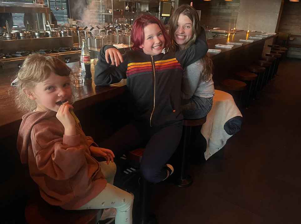 Доньки Мілли Йовович. Фото: Facebook/Milla Jovovich