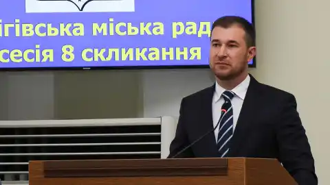 "Это только начало", – и.о. мэра Чернигова Ломако официально ушел с поста из-за давления власти, но продолжит борьбу