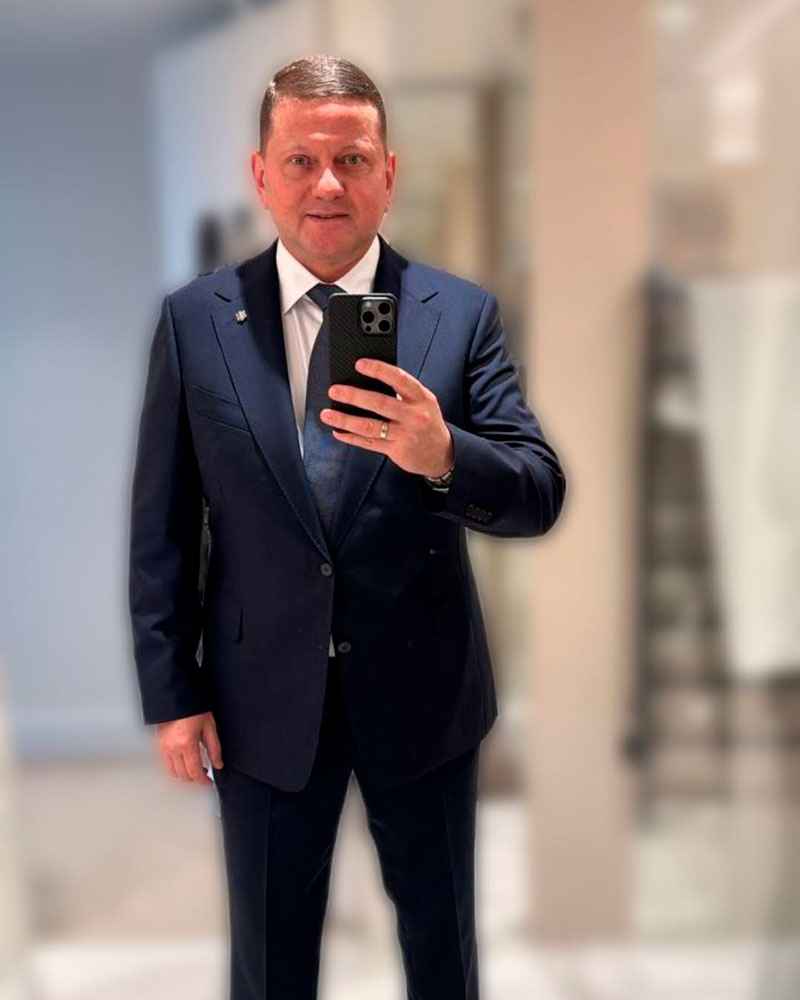 Valerii Zaluzhnyi. Photo: instagram.com/indposhiv_official