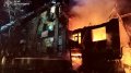 Russians hit apartment building in Kramatorsk at night. Rescuers show consequences