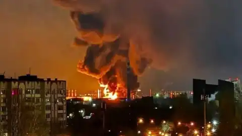 Пожар в Энгельсе. Фото: Астра