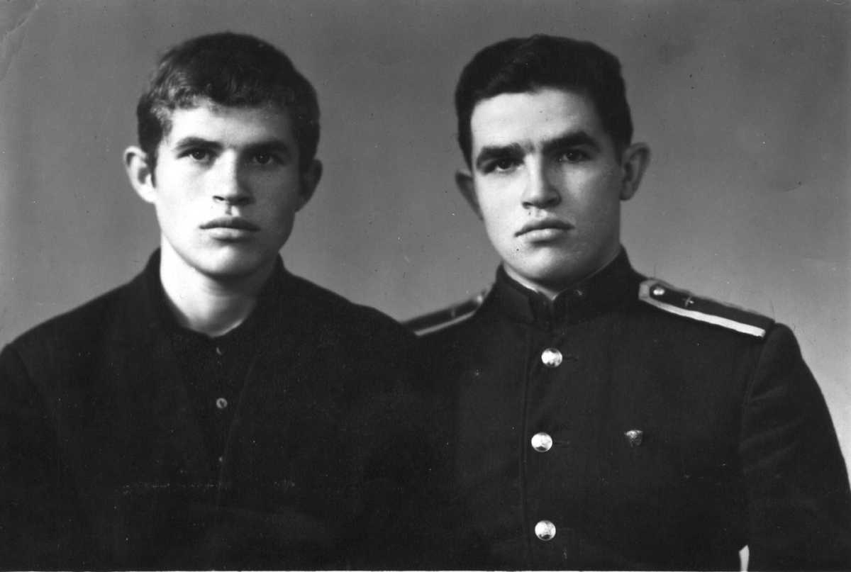 Леонід з братом Сергієм
