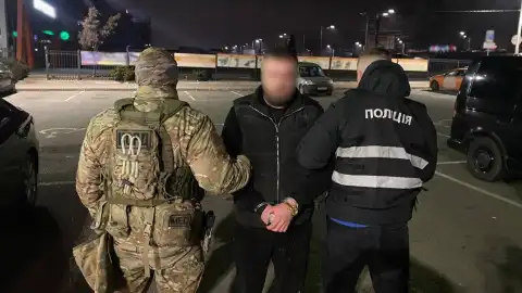 Задержание в Черниговской области. Фото: Национальная полиция Украины.