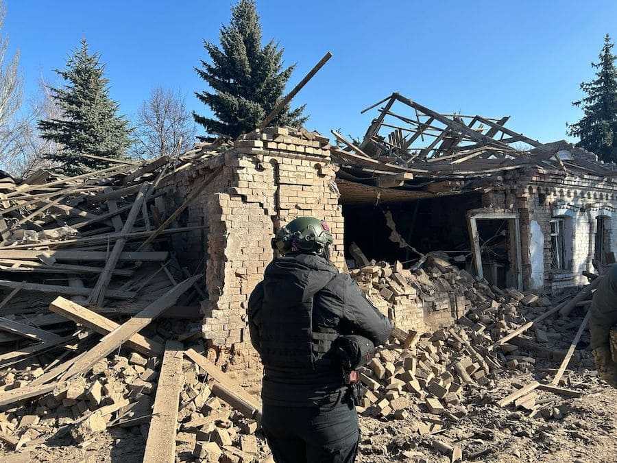Наслідки авіаудару армії РФ по Костянтинівці. Фото: Facebook / Сергій Горбунов.