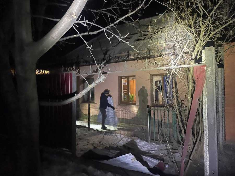 Наслідки російського обстрілу Марганця. Фото: Дніпропетровська ОВА.