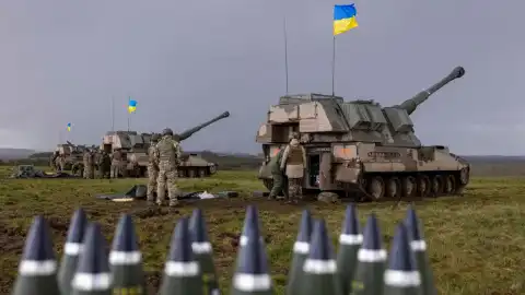 Військова техника. Фото: twitter/Міноборони Британії