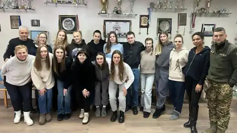Украинский хоккей на траве и команда "Сумчанка" спасены, – нардеп Ананченко