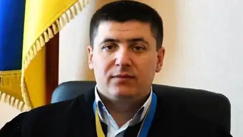 За суддю Жовніра заступилися проросійські прихильники Медведчука, - Береза