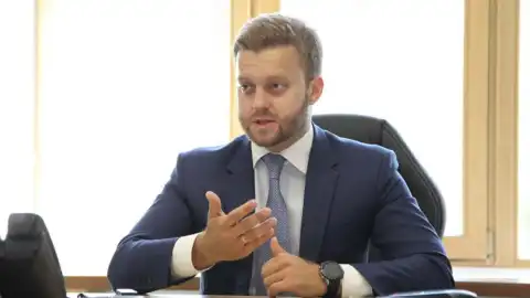 Константин Усов
