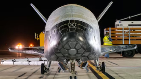 Космічний літак X-37B