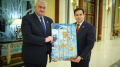 Sybiha presents US Secretary of State with icon reproduced on cartridge case