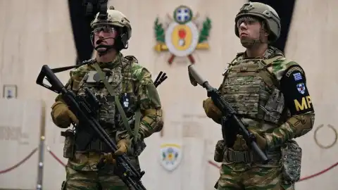 Греческие военные. Фото: Минобороны Греции.