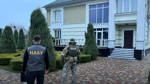 НАБУ и САП сообщили о подозрении бывшему руководителю департамента Министерства обороны. Фото: НАБУ и САП