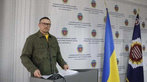 Усик защищает диссертацию. Фото: Информатор