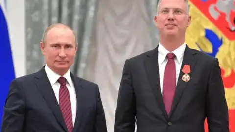 Переговорник Путіна Дмитрієв досі має в Україні благодійний фонд ГО та долю в компанії, - реєстри